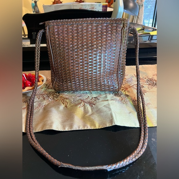 Woven Leather Bag - Picture 3 of 3